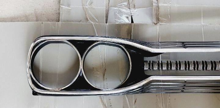 スカイライン ハコスカ2000GT昭和45年当時物ワンピースグリル(外装