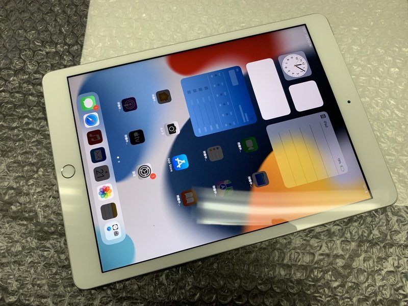 DS659 SIMフリー iPad 第7世代 Wi-Fi+Cellular A2198シルバー 128GB