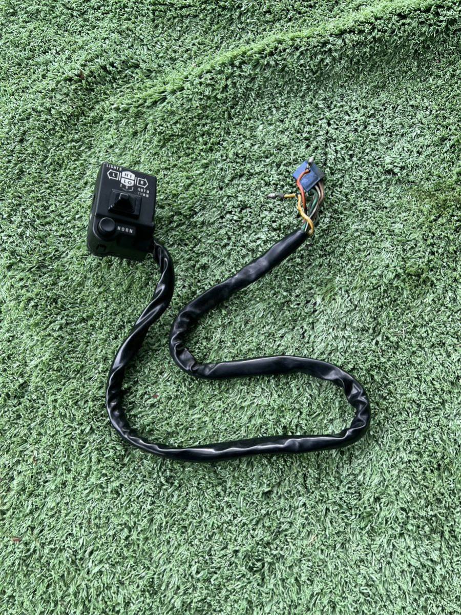 GSX1100S スズキ刀 カタナ 純正 ライト ウインカー スイッチ　ハンドル 左スイッチ SUZUKI KATANA