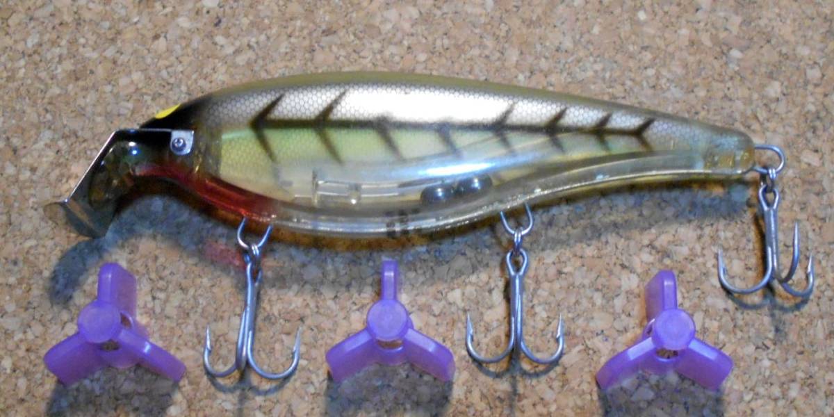 SAURUS ザウルス ヨルマル シャッド Yorumaru Shad ザウルス ヨルマル