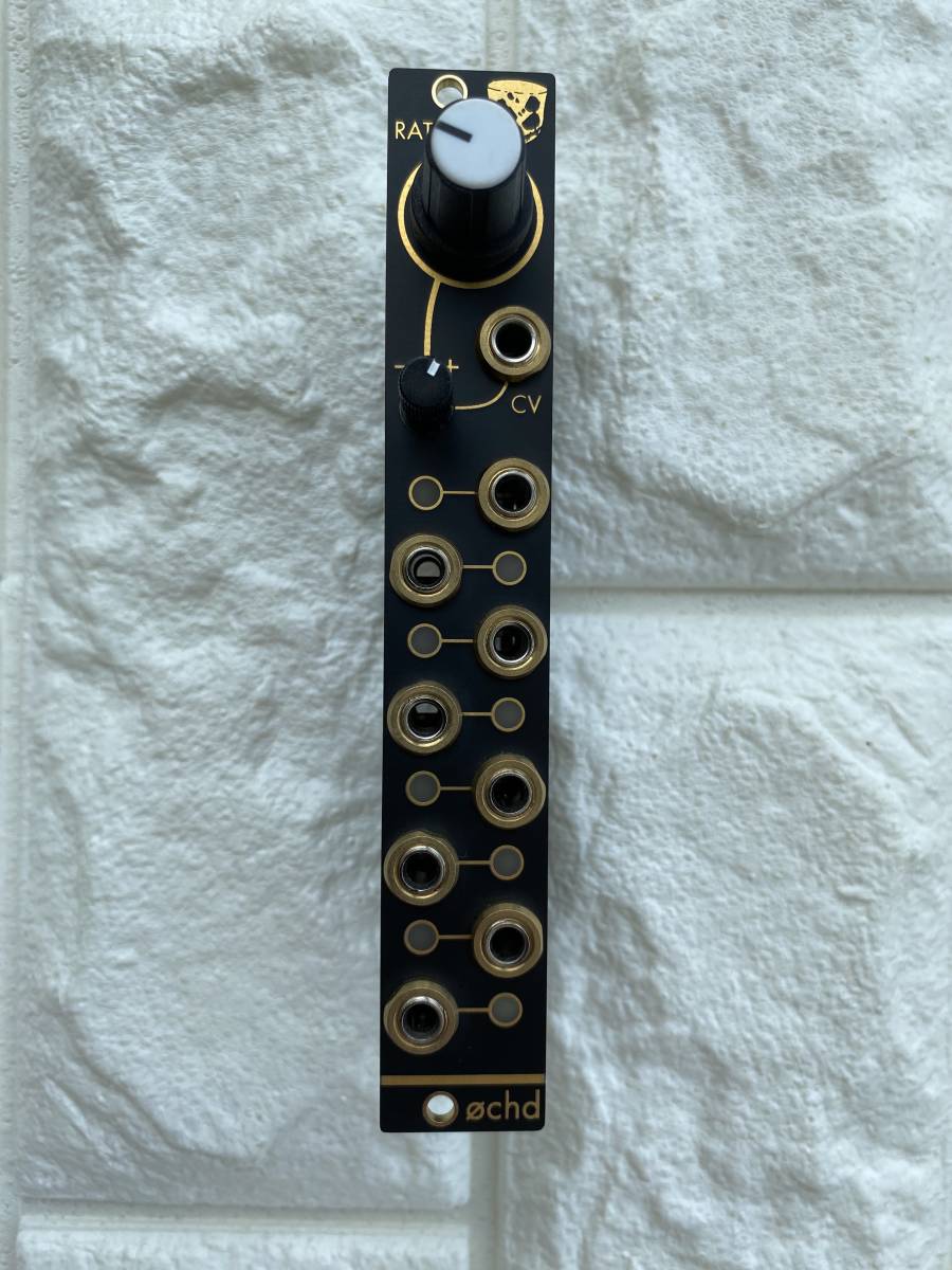 Instruo Divkid Ochdジャンク品　モジュラーシンセ ユーロラック Instruo Divkid Ochdジャンク品 モジュラーシンセ ユーロラック 美品