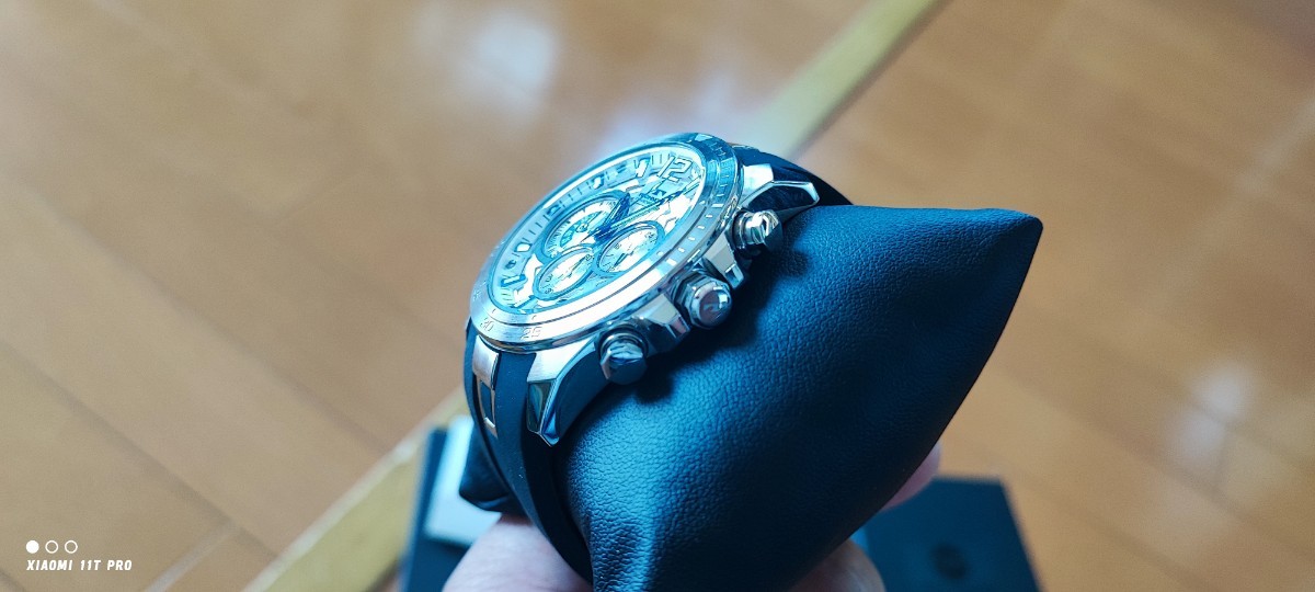 テクノス 腕時計 TECHNOS メンズ腕時計中古品になります。使用期間1 