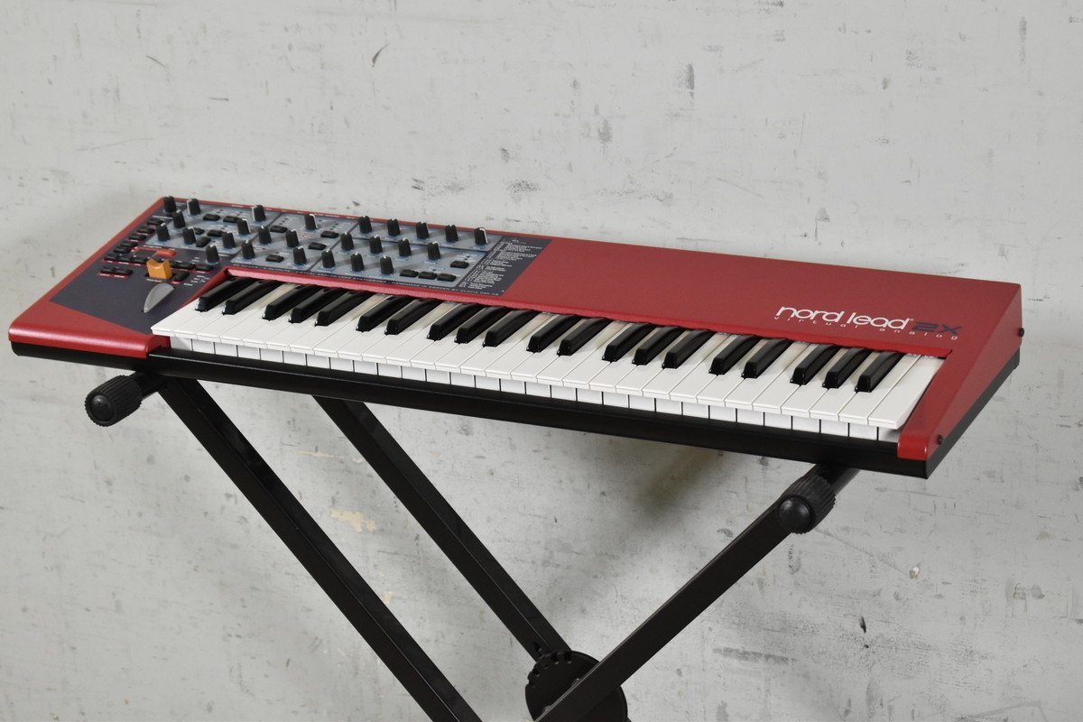 Nord lead 2x ノード アナログシンセサイザー