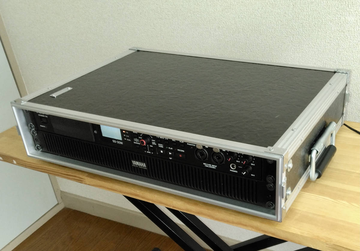 TASCAM SD-20M ソリッドステートレコーダー ARMOR 2Uラック(FRP)付 完動・美品 