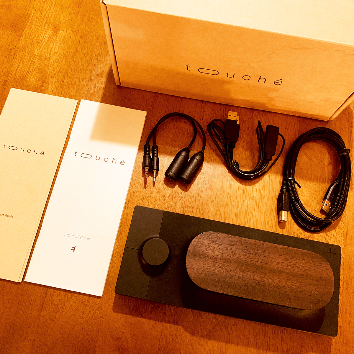 Expressive E Touche 未使用未登録の新品同様 上位版 / ROLI seaboard RISEのような演奏表現をより豊かに再現できるMIDIコントローラーです