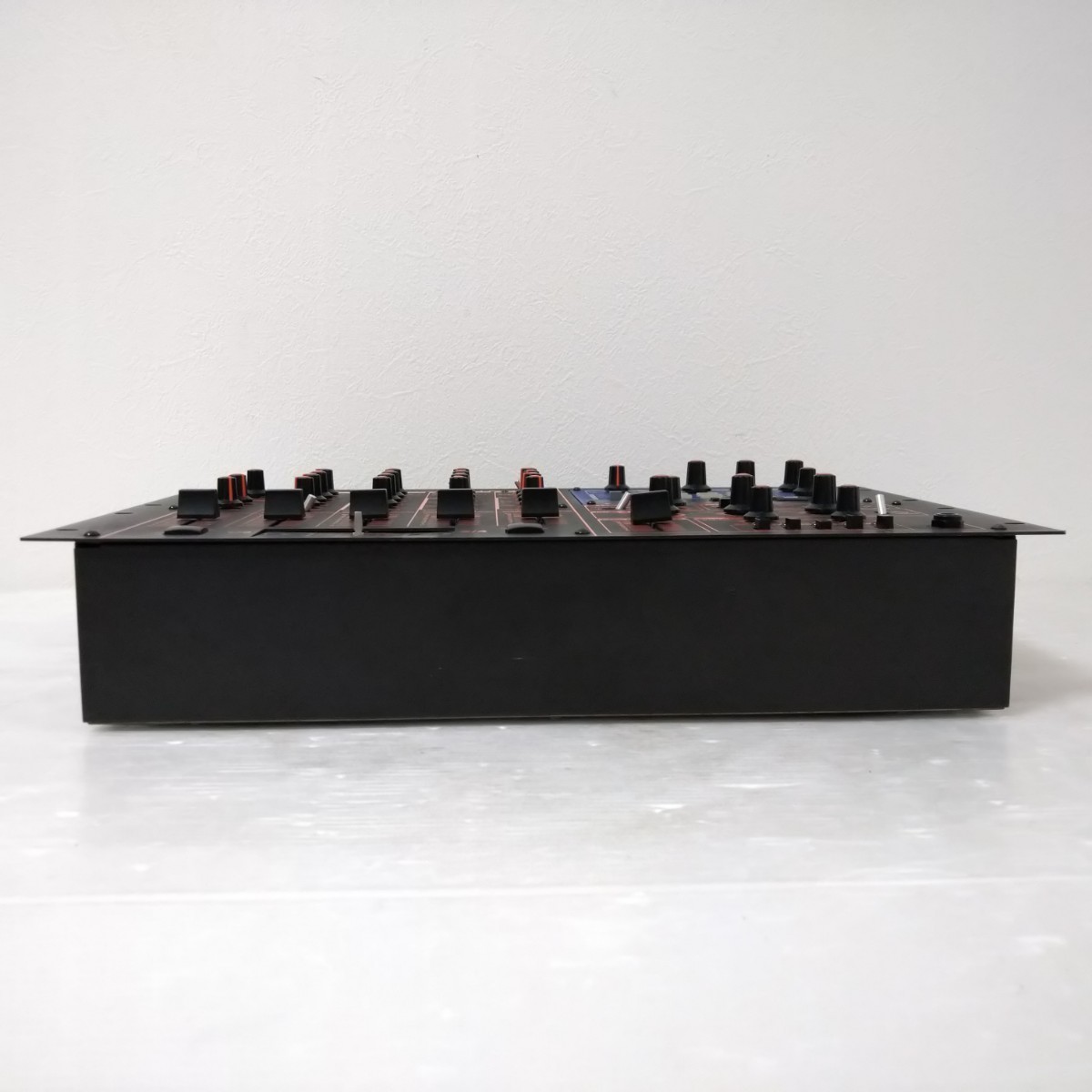 【Roland】ローランドプロフェッショナルDJ MIXER DJ-2000 Roland DJ-2000 Professional DJ MIXER ローランド プロフェッショナル