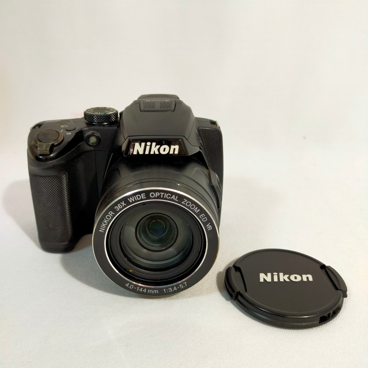 Nikon COOLPIX with Camera : | Digital com S560 5x 10MP Coolpix 