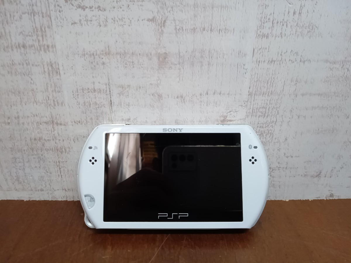 SONY　ソニー　PSP-N1000 PSP go　PlayStation Portable Go プレイステーション　ポータブル　ゴー　ゲーム機　ジャンク PSP go Portable