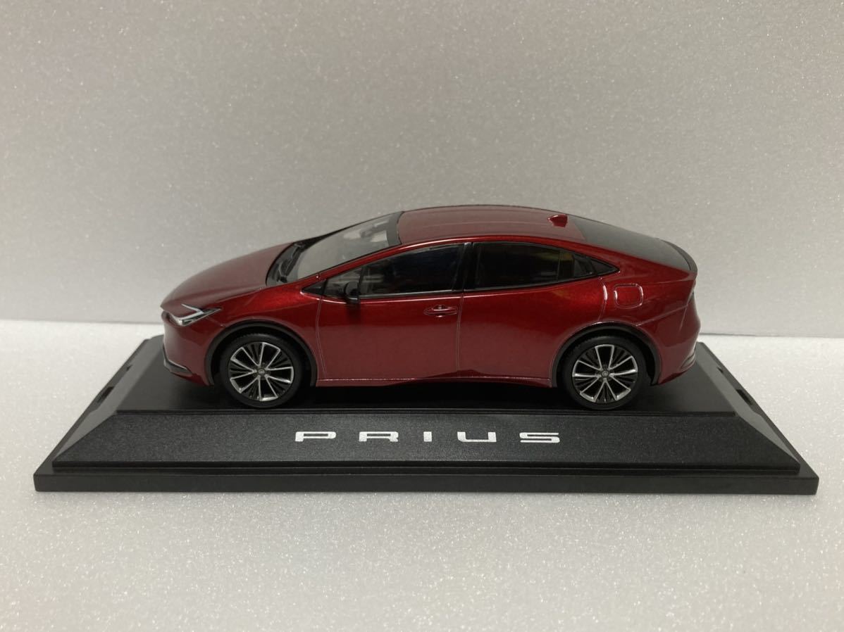 1/30 トヨタ プリウス カラーサンプル エモーショナルレッドⅡ 1⁄30