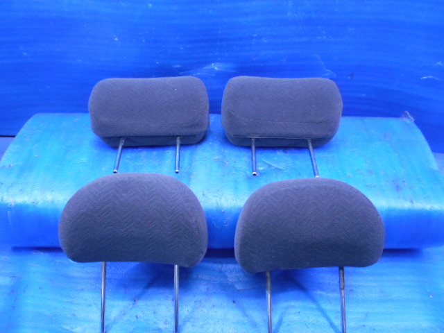 ◆DA52W　エブリィワゴン　ヘッドレストセット　Z2S◆中古品「A5618」