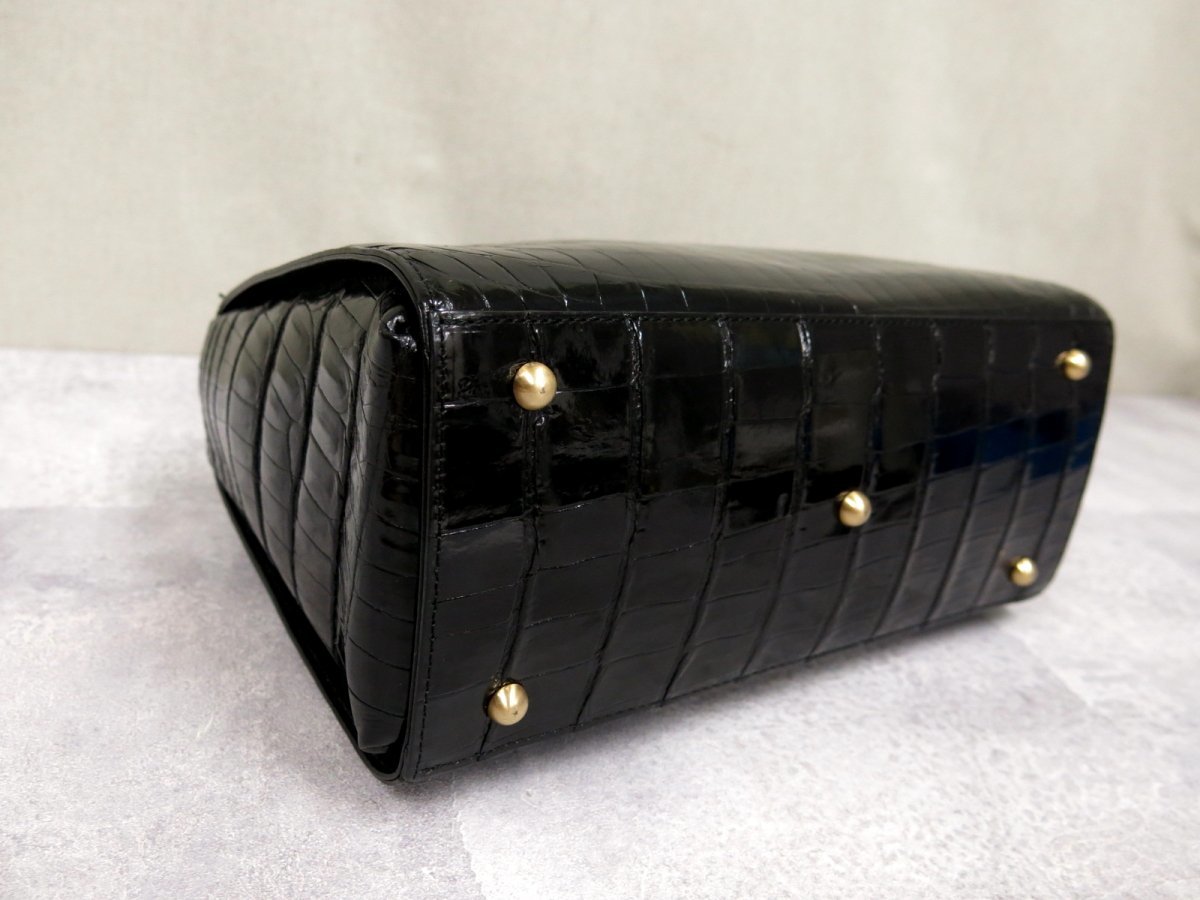 ○超美品○JRA 認定○シャイニング クロコダイル 本 ワニ 革○ハンド