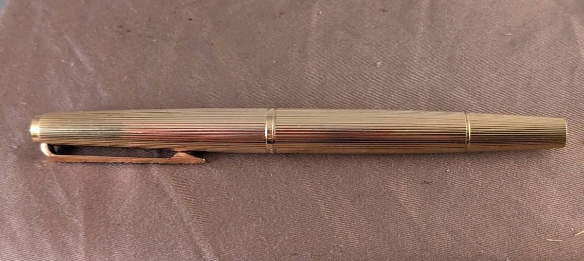 MONTBLANC　モンブラン　万年筆　ドイツ製　金属胴軸MONTBLANC 1246 750 金ペン先　No.149 GERMANY