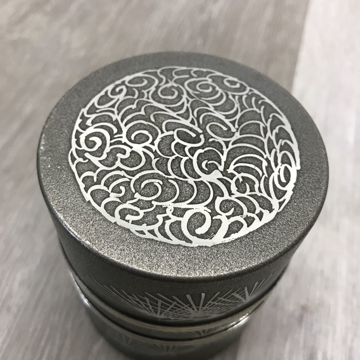 1218 本錫 錫半 松図 茶筒 茶入れ 茶道具 煎茶道具 錫製品 錫器(錫製 