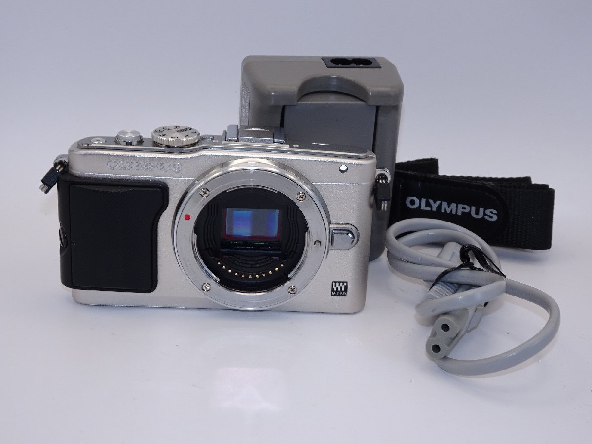 オススメ】OLYMPUS PEN Lite E-PL5 ボディ シルバー PEN Lite E-PL5 E 