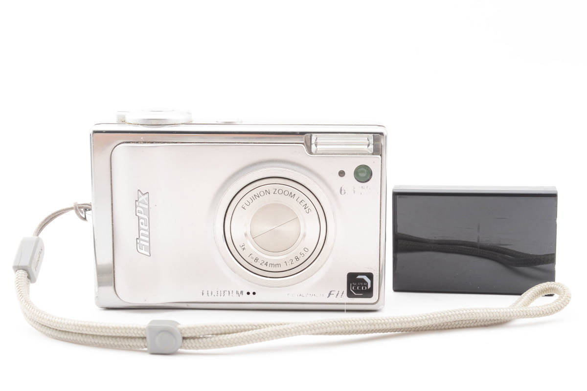 FUJIFILM 【人気のF11】 FUJIFILM フジフィルム FinePix F11 コンデジ