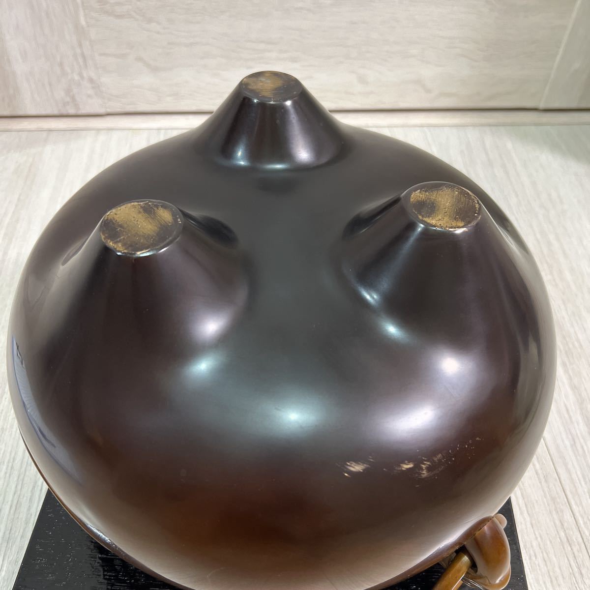 T 茶道具 風爐釜 釜師 大國藤兵衛造 唐銅鬼面風爐釜 サイズ:直径約34cm