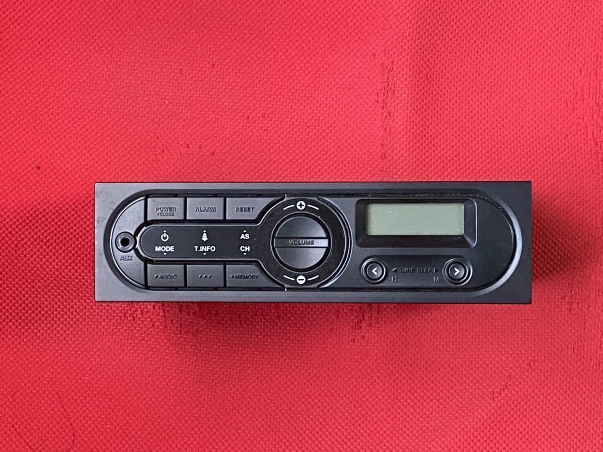 ◆新車外し RI-9473 24V 純正ラジオ AM FM 日野いすゞ日産UD三菱ふそう共通トラック　デュトロ　エルフ　キャンター　送料無料⑤