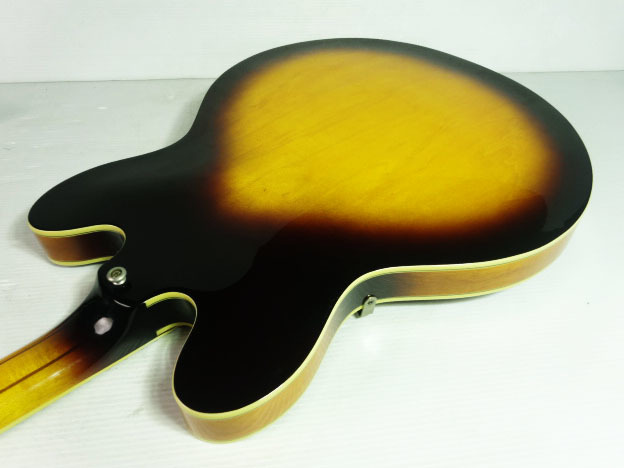 Epiphone DOT 335 エピフォンハードケース付き セミアコ Epiphone 940
