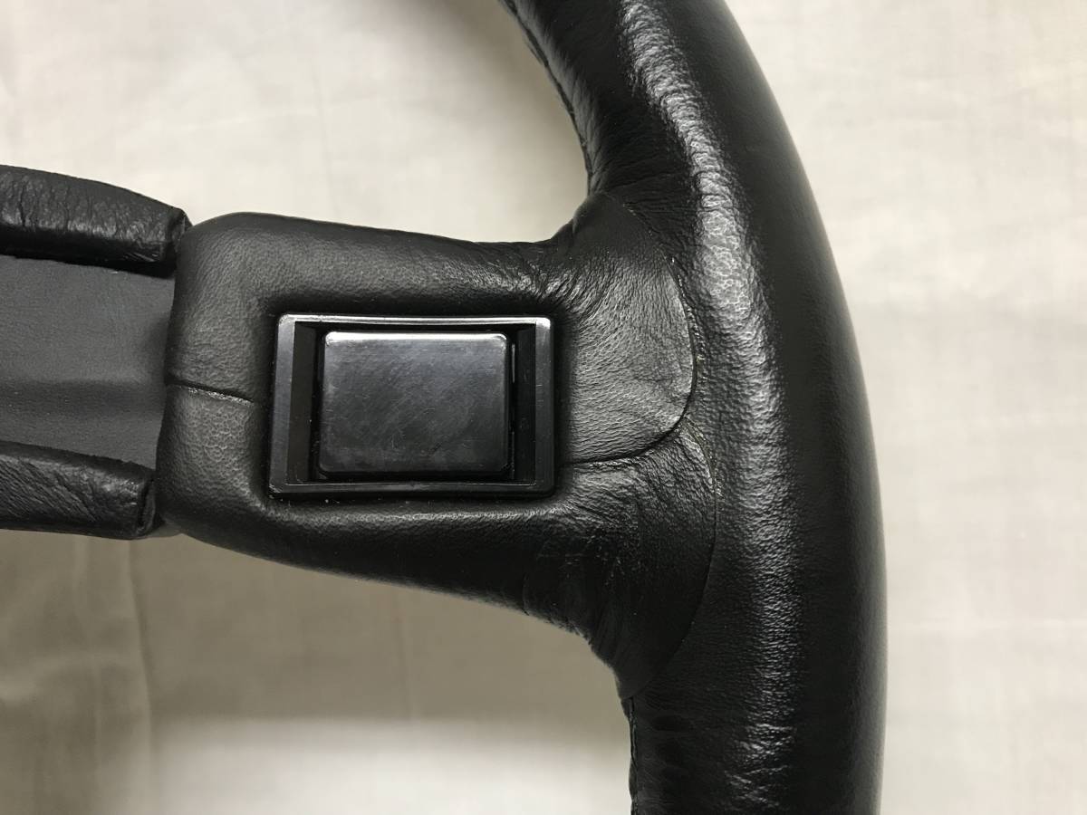 希少　ニスモ旧ロゴ　純正オプションレザーステアリング　スカイラインGT-R　BNR32　BCNR33　BNR34　NISMO　絶版車　旧車　街道レーサー　
