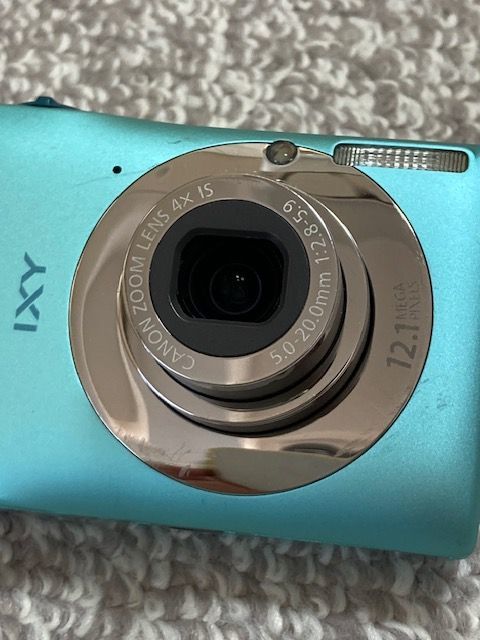 Canon IXY 200F コンパクトデジタルカメラ キヤノン デジタルカメラ