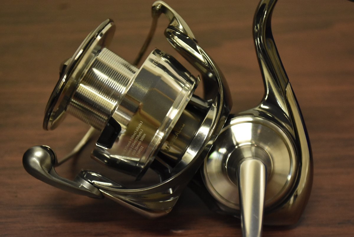売り切り☆】ダイワ 22 イグジスト LT5000-CXH DAIWA EXIST スピニング