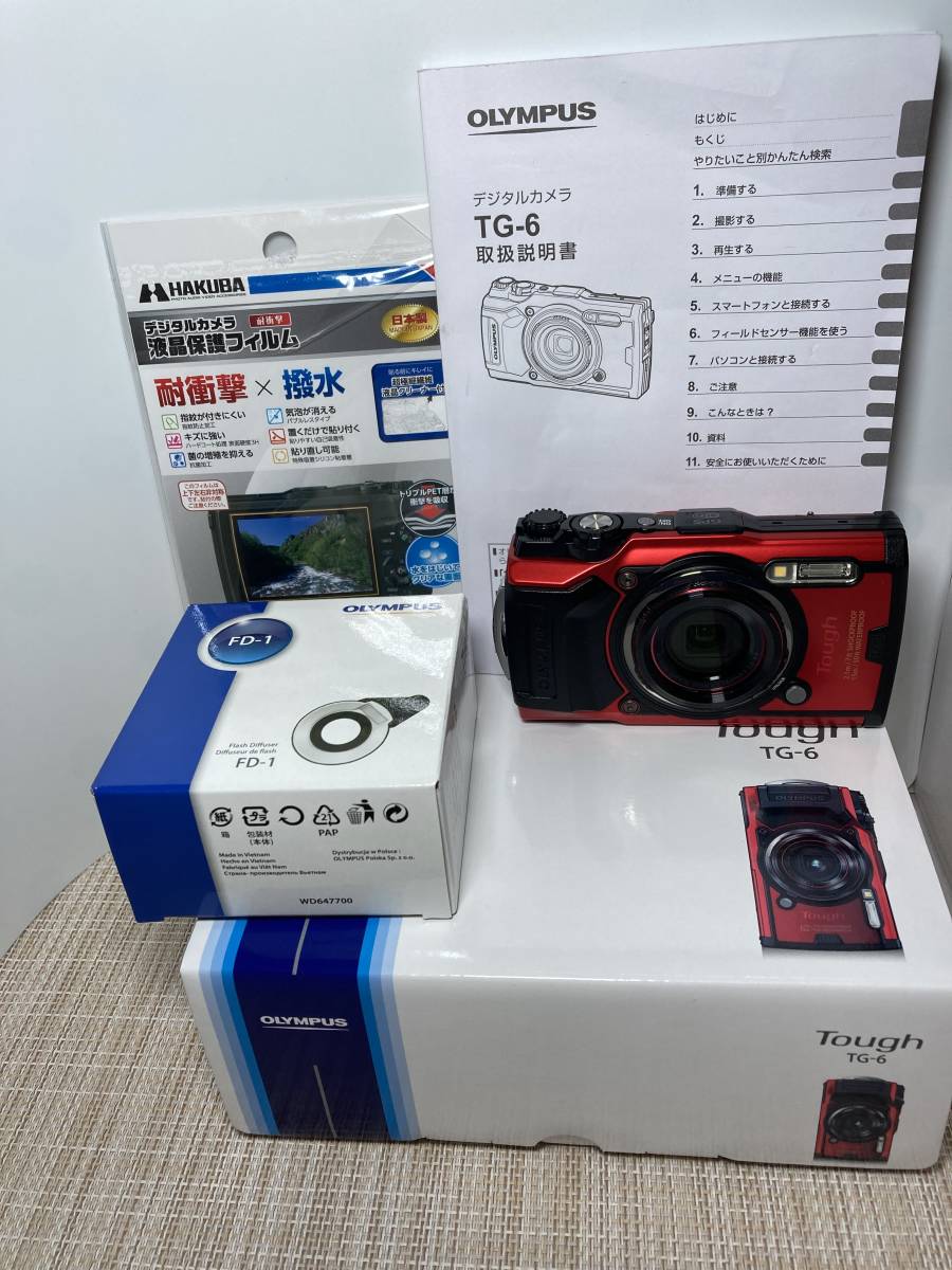 美品 Tough TG-6 デジタルカメラ ＦＤ－１ 保護フィルム 付き オリンパス