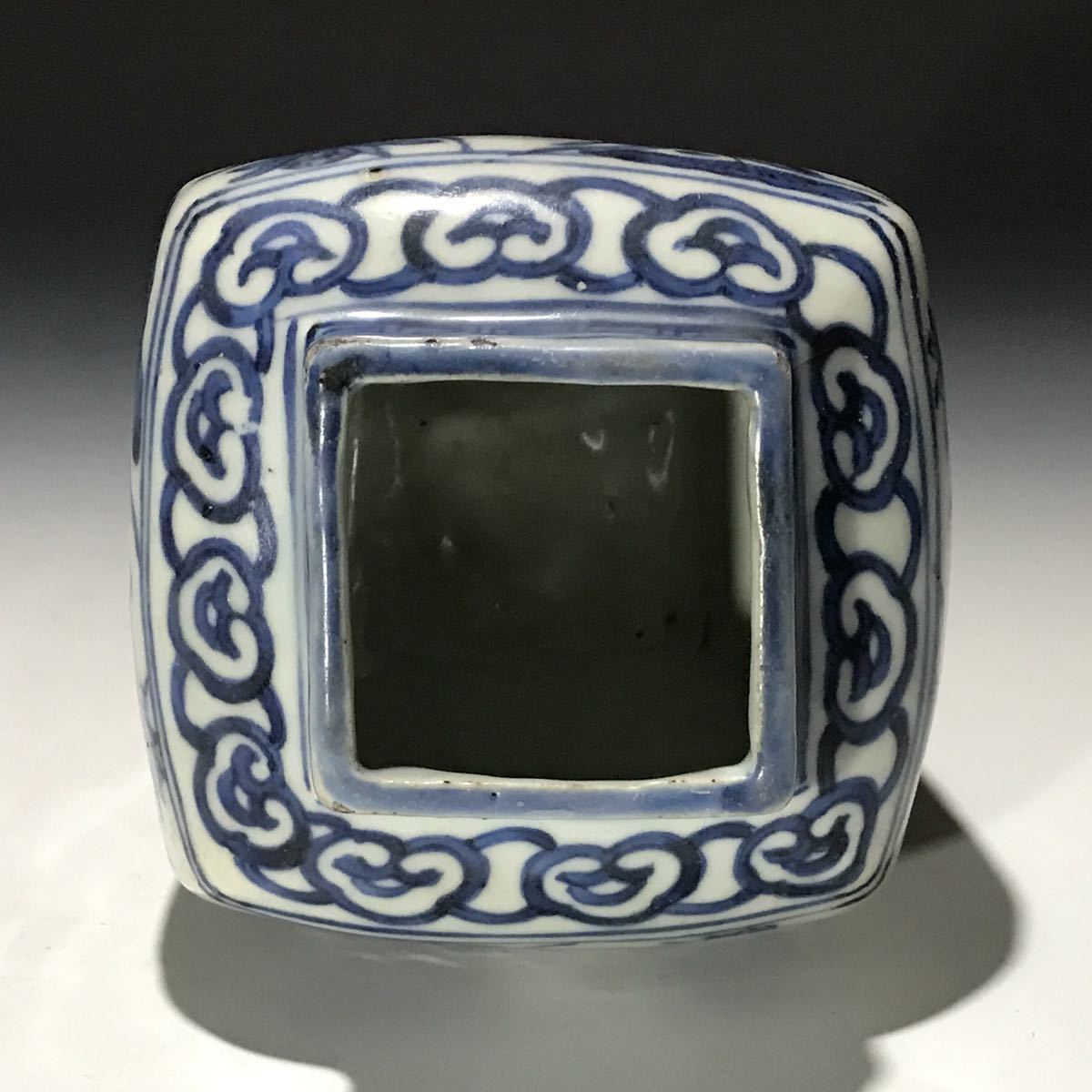 赤字超特価，セール】 中国美術 唐物コレクター 明時代 染付花鳥文壺