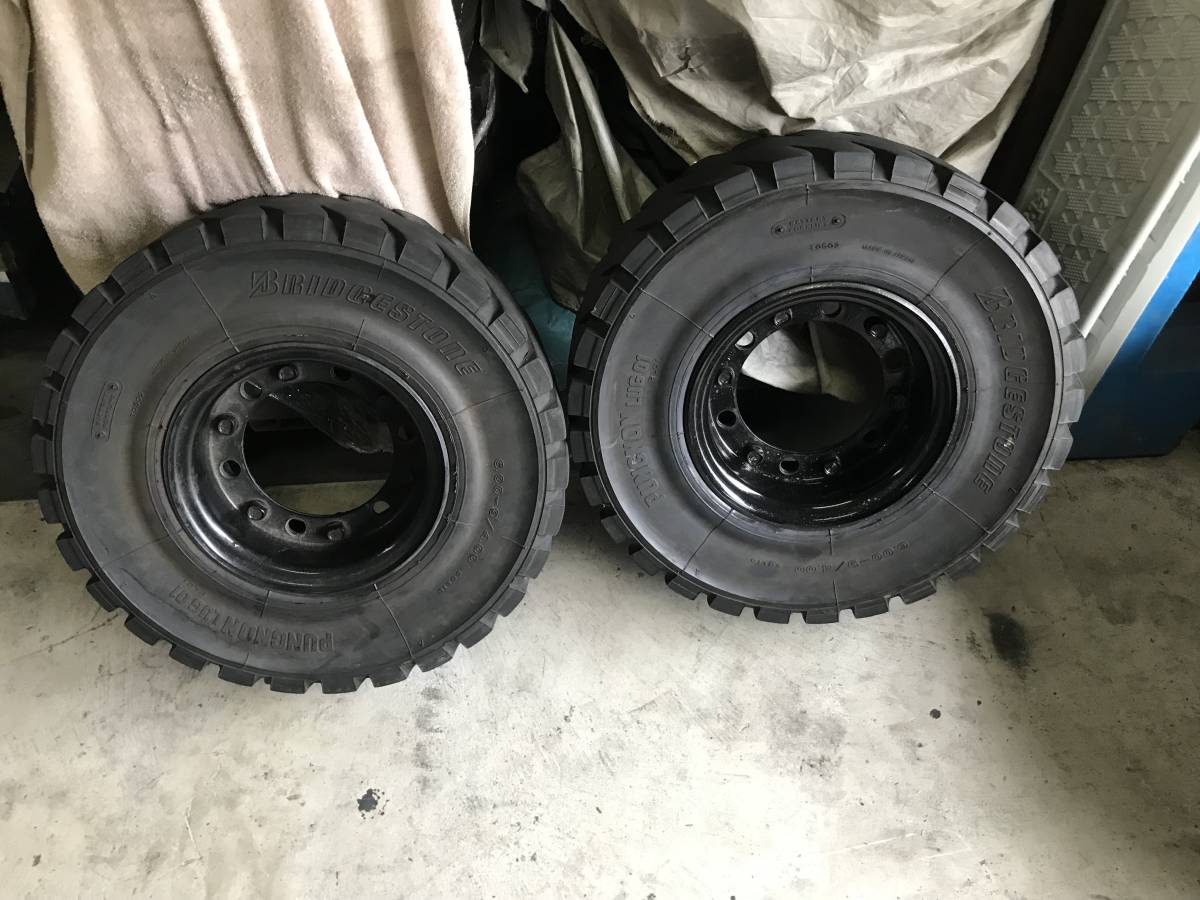 6.00-9 BS製 ノーパンクタイヤ ホイール付 中古★美品★　(2本セット)