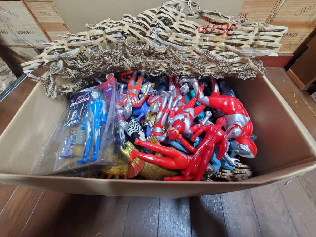 ウルトラマン 怪獣 人形 まとめて