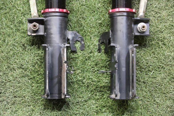 美品〉エブリイワゴン DA17W BLITZ DAMPER ZZ-R車高調 やや傷や汚れ