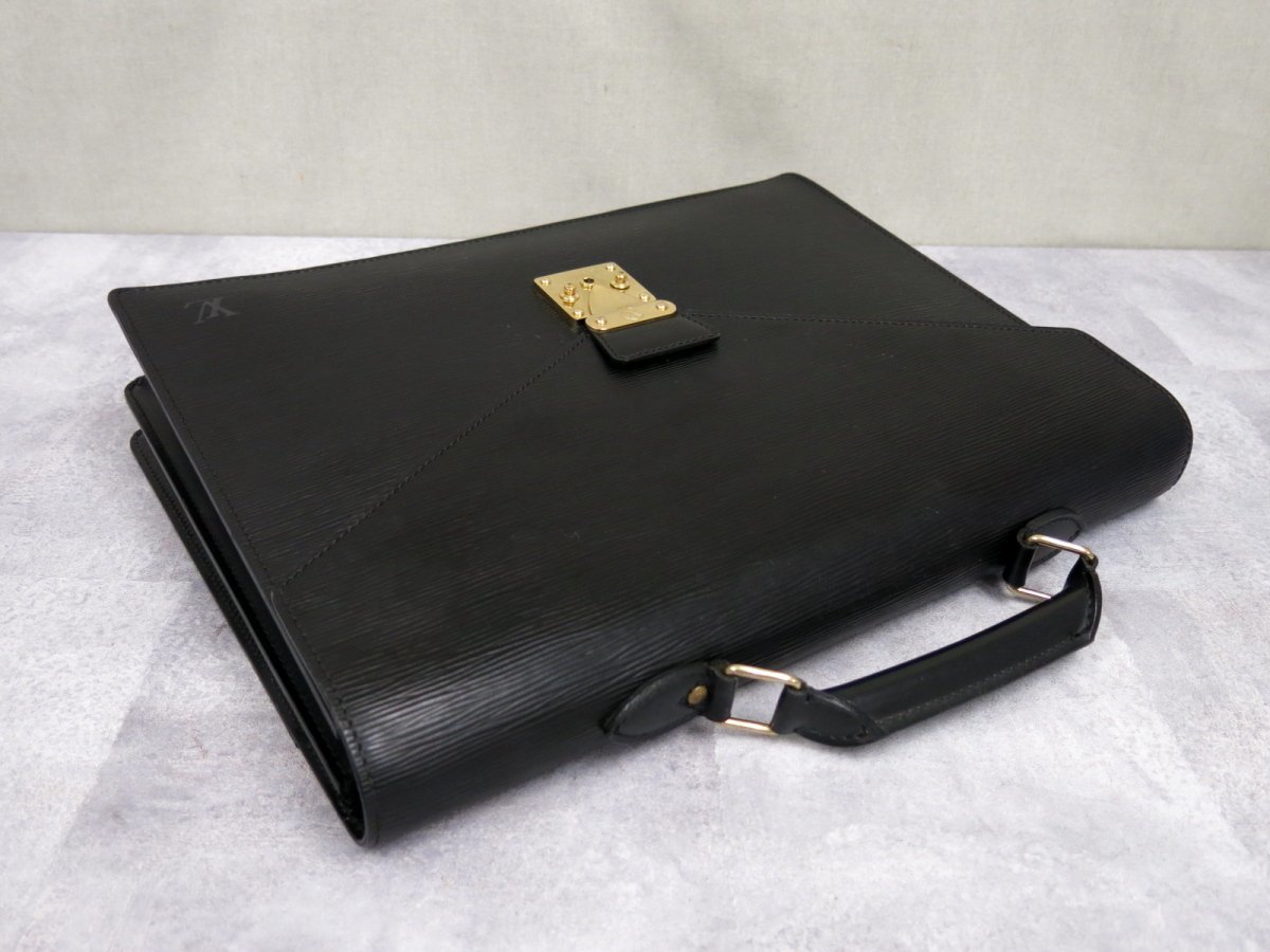 新作，低価】 ○超美品○LOUIS VUITTON ルイ・ヴィトン○エピ