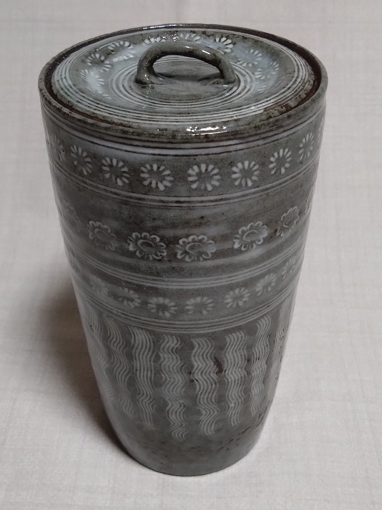 茶道具　水指　伊勢　美夜之窯　八木秀夫作　栞　共箱　S63MS 茶道具 水指 伊勢 美夜之窯 八木秀夫作 栞 共箱 S63MS 【公式通販】