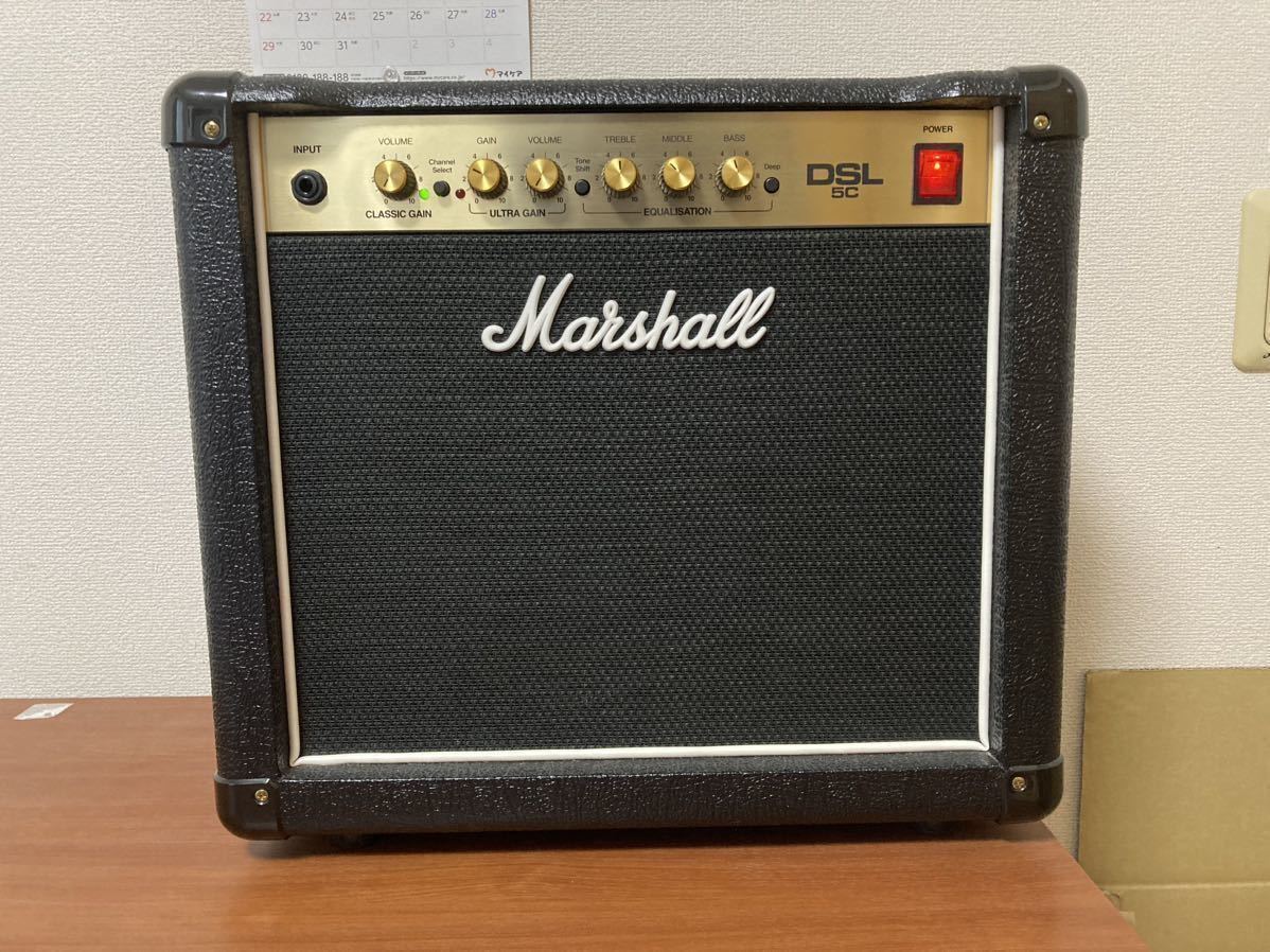Marshall DSL5C 5W真空管アンプ 完動品の美品です。切替フットペダル