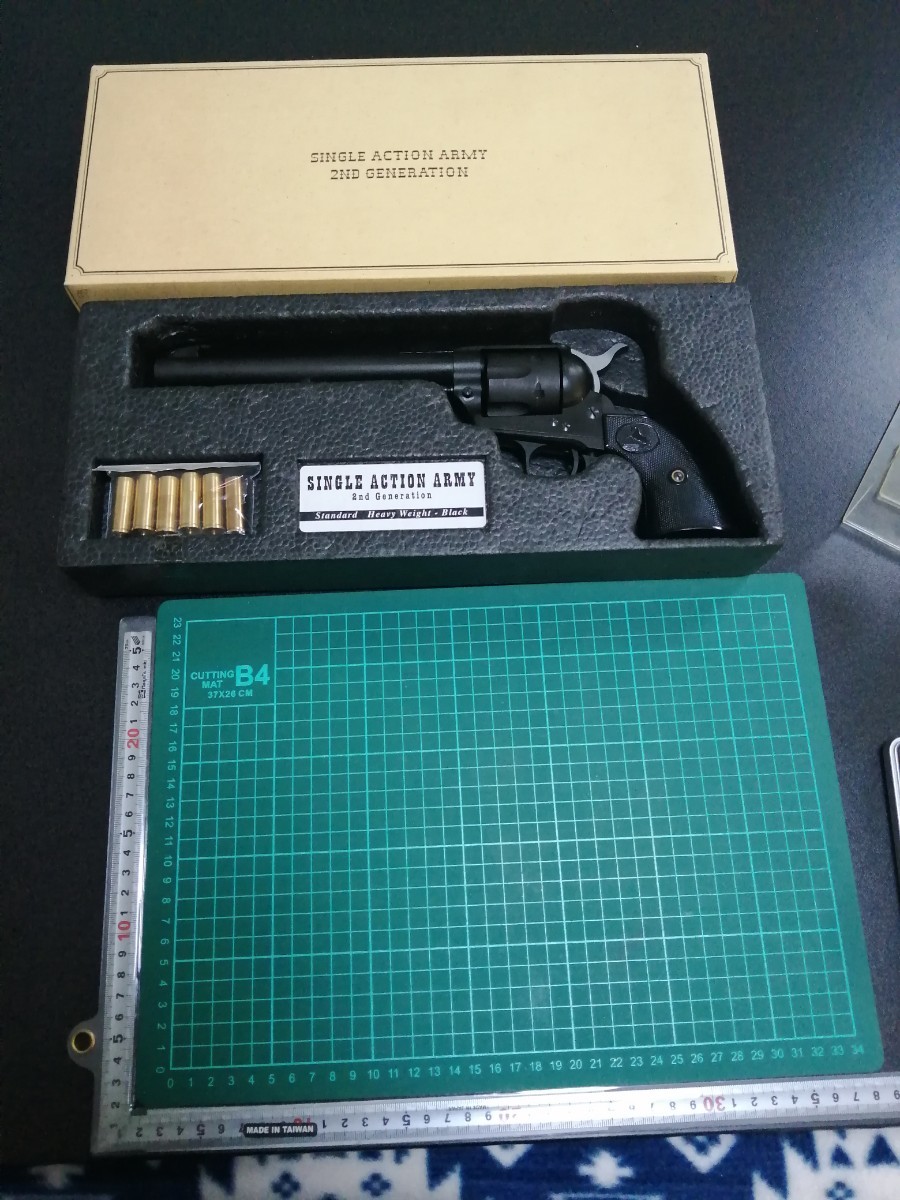  P34 モデルガン CAW SAA 未発火 カートリッジ付き インサート 横 動作確認 OK 重さ 638g(モデルガン)｜売買されたオークション情報、yahooの商品情報をアーカイブ公開 - オークファン モデルガン