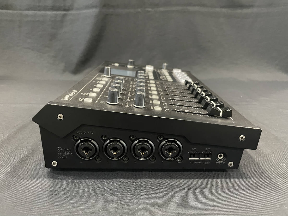 B-004] Roland VR-4HD HD AV ミキサー Roland VR-4HD | MIXER 島村 VR-4HD
