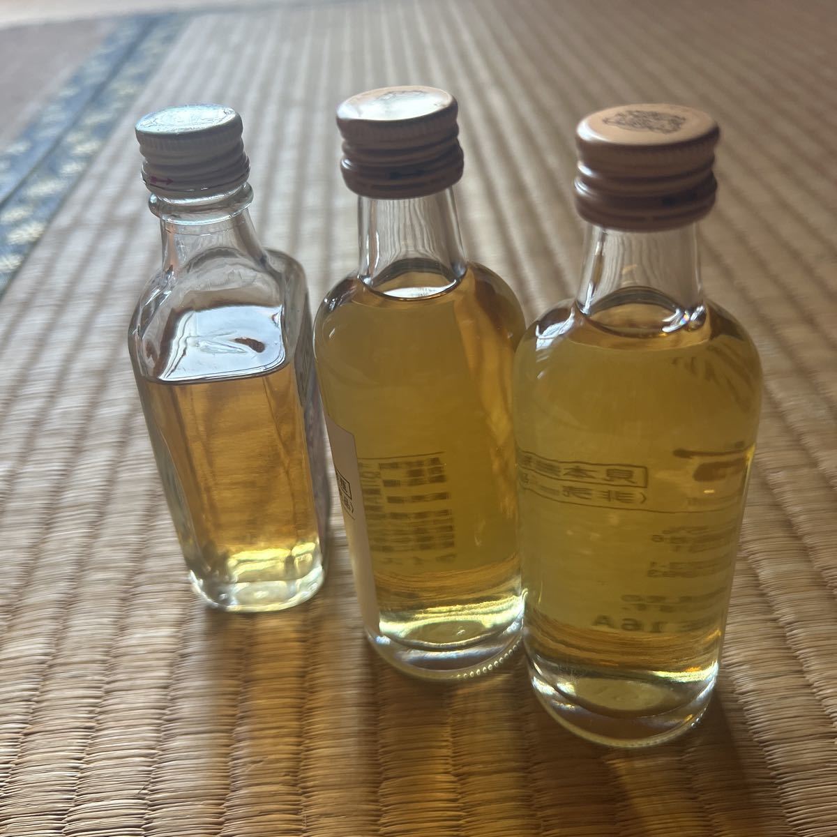 余市　ニッカウヰスキー　シングルモルト　ミニチュアボトル Amazon.co.jp: 特撰酒箱入り ニッカ ウイスキー 宮城峡 余市 竹鶴 ミニ