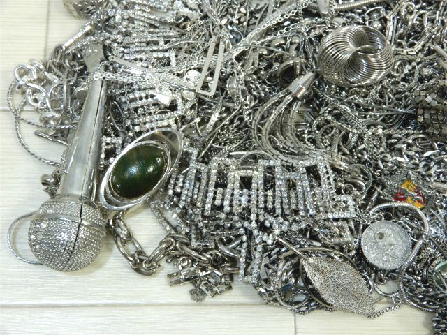 まとめ売り! イミテーション メッキ シルバーカラー アクセサリー
