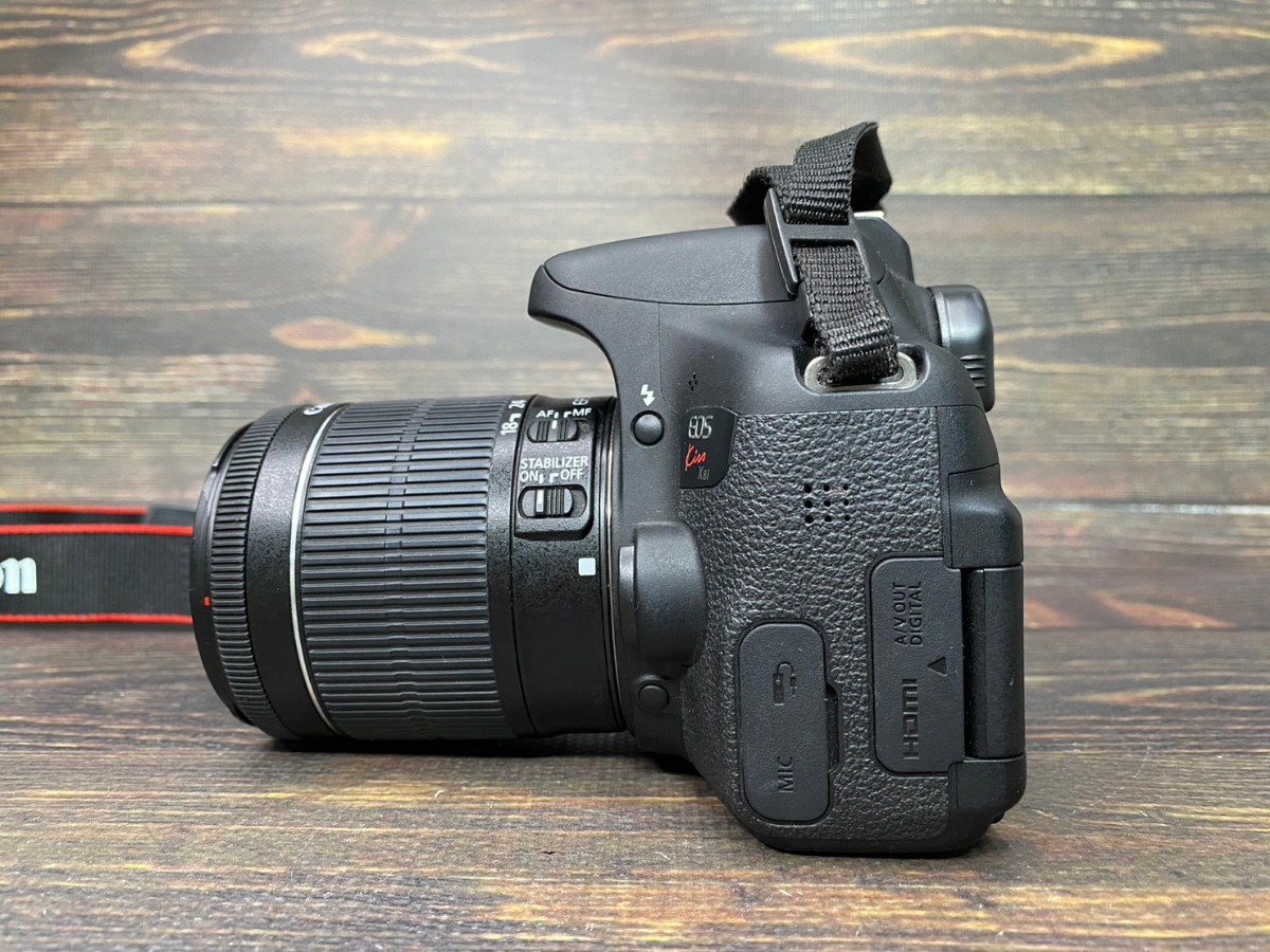 Canon キヤノン EOS Kiss X8i レンズキット デジタル一眼レフカメラ 元