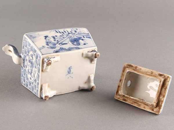 K】古美術品 時代 道八造 染付 獅子摘 香炉 うぶだし品