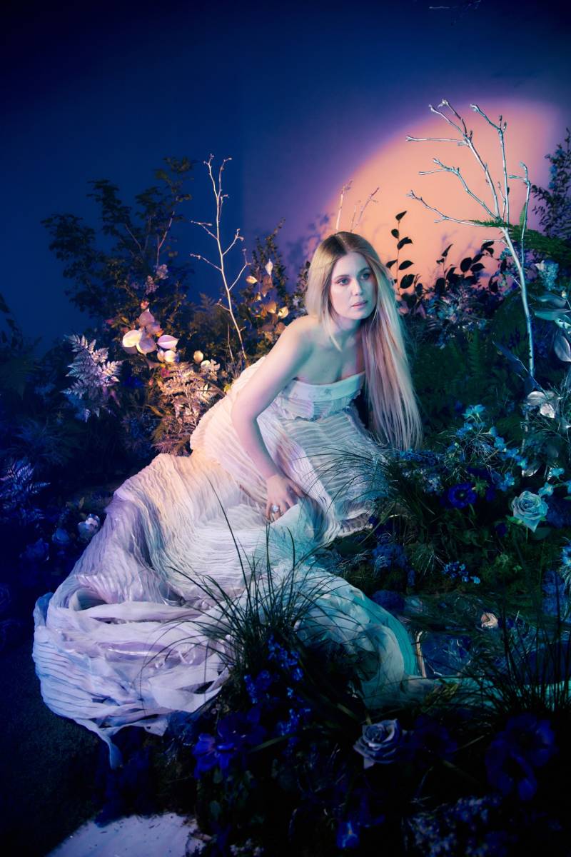 ☆Myrkur☆デンマークの女性Vocal Atmospheric Black Metal Folk Metal NEW!_4