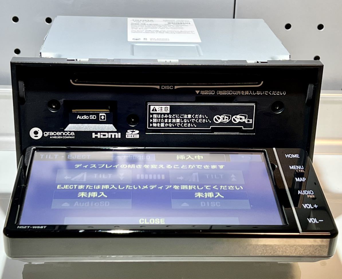 美品)トヨタ純正 SDナビ NSZT-W68T フルセグテレビ・DVD再生・SD再生