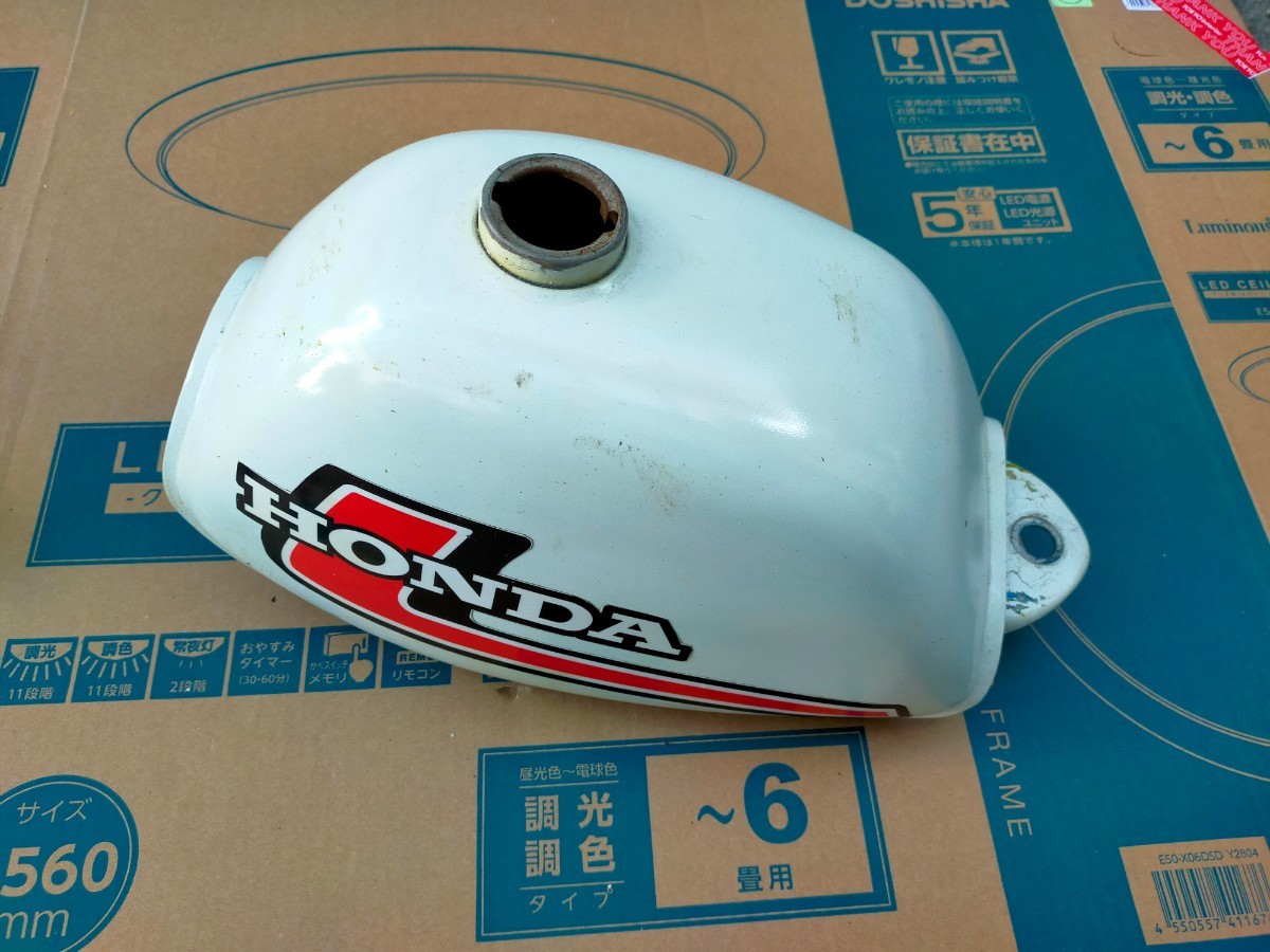 モンキー Z50J 純正タンク中古 モンキー ホンダ 純正 0 純正タンク中古