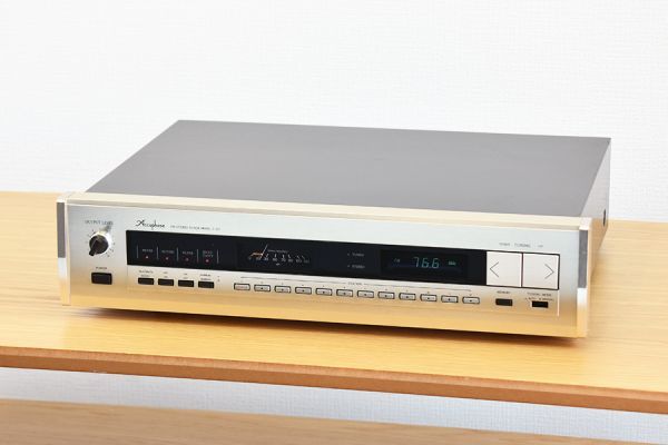 Accuphase FMステレオチューナー T-107 Accuphase T-107 / アキュフェーズ / FMステレオチューナー FM