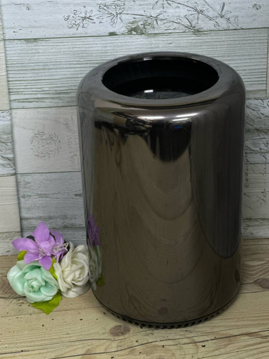【良品♪】MacPro 2013 A1481[Xeon E5-1620 v2 3.7GHz 4コア/RAM:32G/SSD:256GB/FirePro D300×2]Montery 動作品