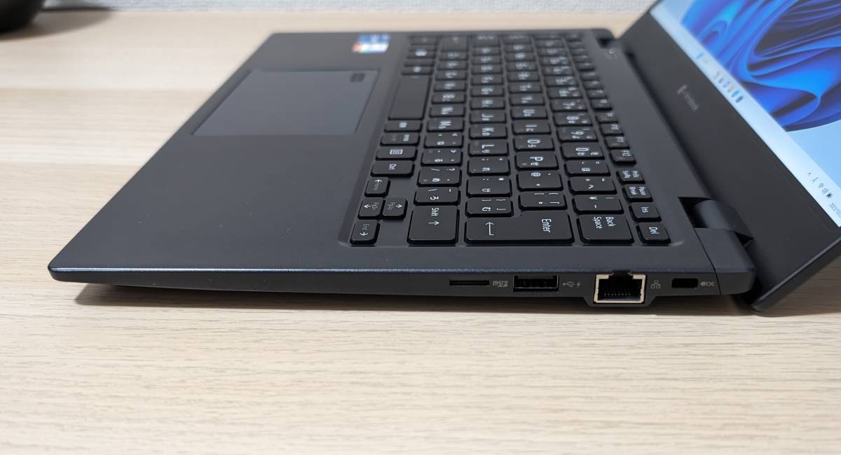 東芝dynabook G83/HU Core i5-1135G7/メモリ16GB/SSD1TB/13.3inchフル 