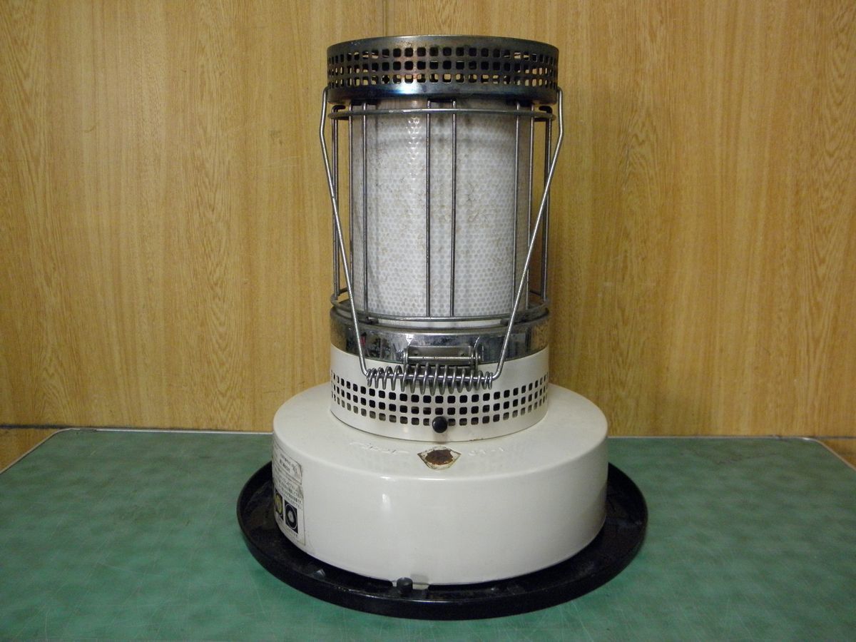 トヨトミ CTA-1D 昭和レトロストーブ 昭和レトロ 石油ストーブ CTA-1D
