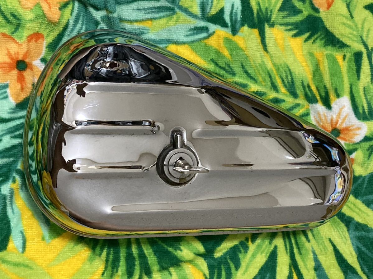 うえはらっち様　ハーレー純正 クローム ツールボックス 鍵付き ハーレー純正 クロームツールボックス 鍵付き ハーレー純正 クローム