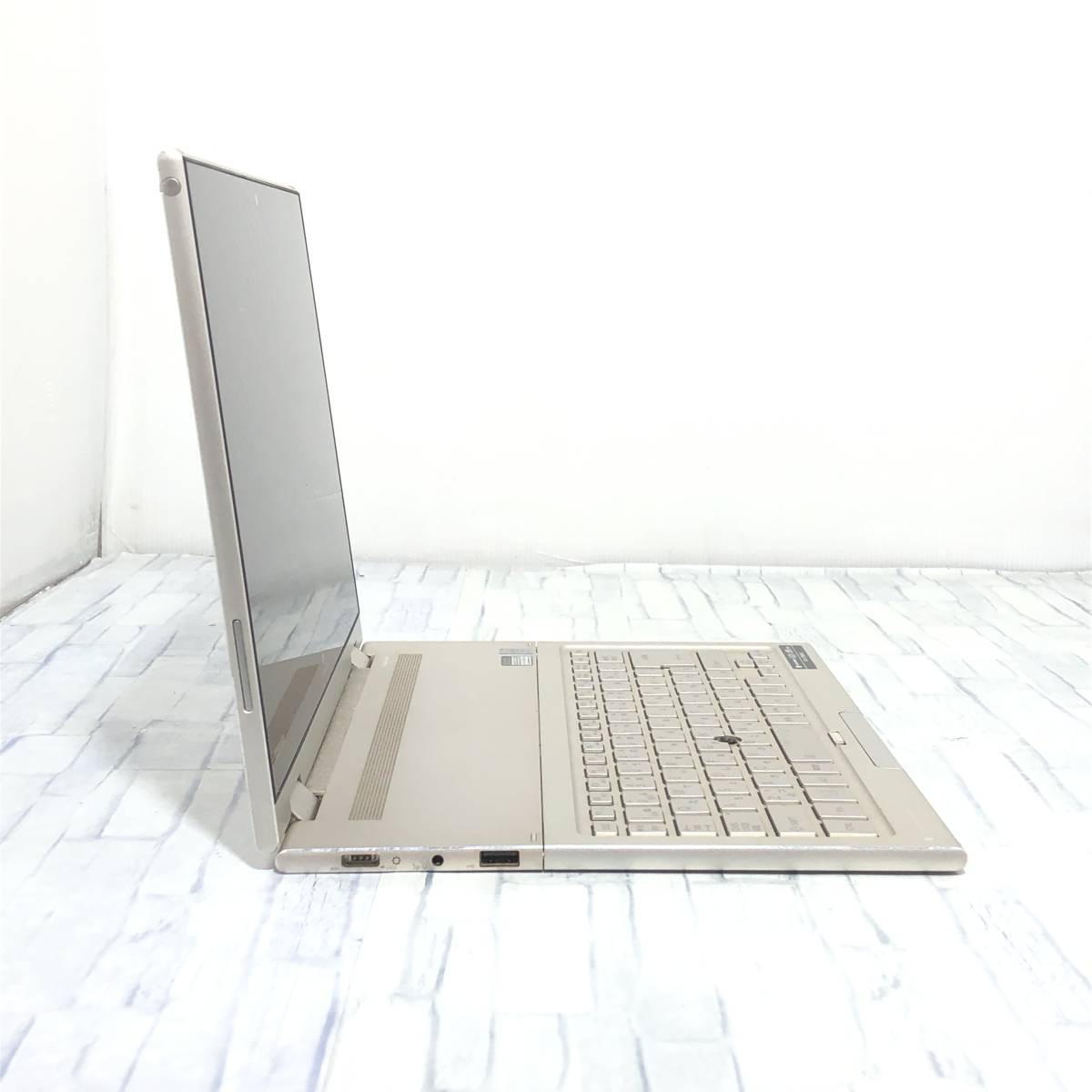 Windowsノート本体 dynabook KIRA L93 i5-4210Y⁄8GB⁄128GB dynabook