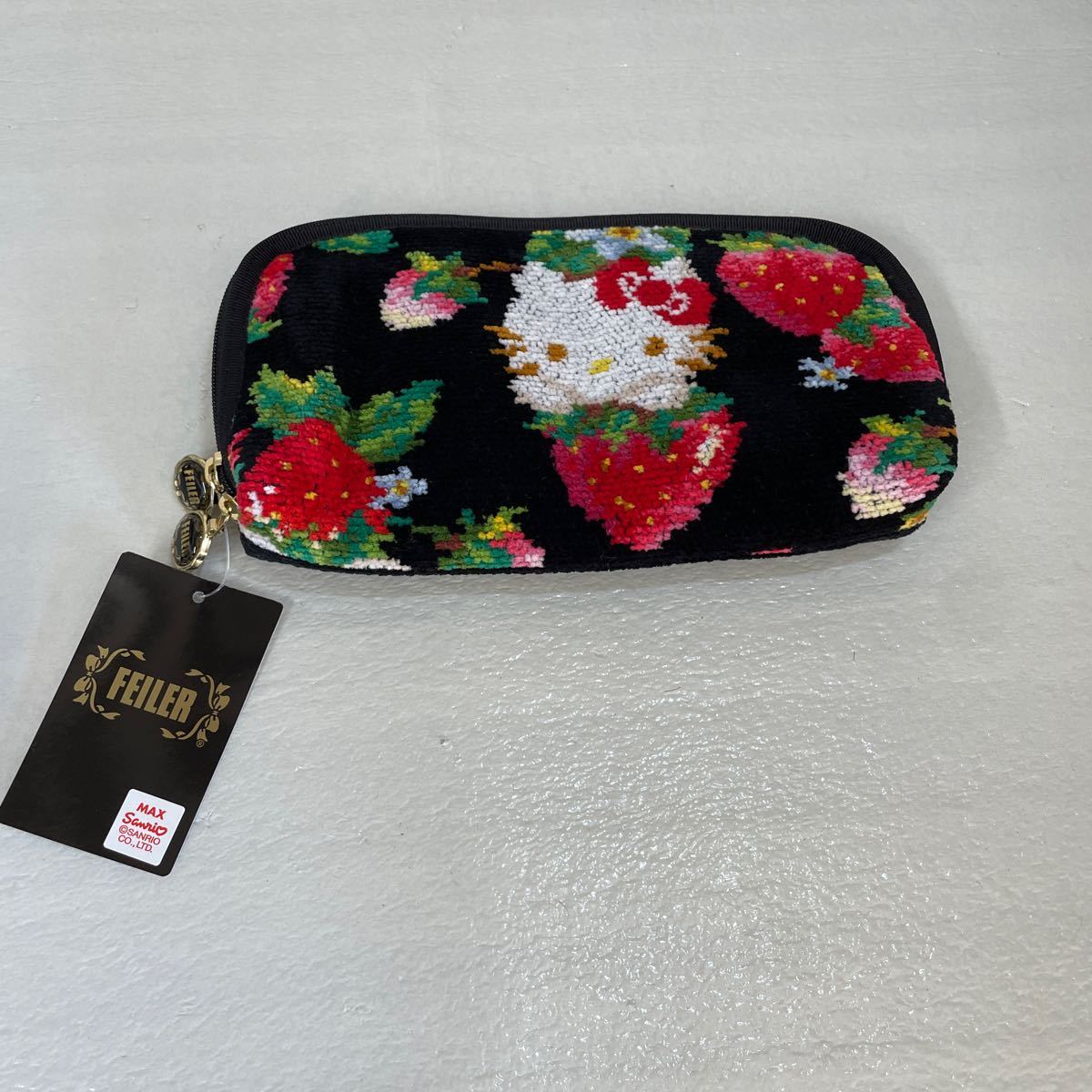 ハローキティ FEILER フェイラー ブラック いちご サンリオコラボ