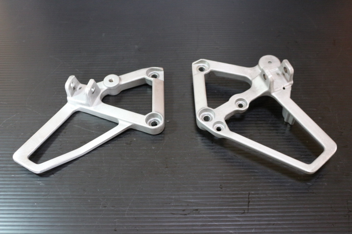nsr50 ステップ 0829 NSR NSR50 ステップ 左右 セット 梱包100サイズ 